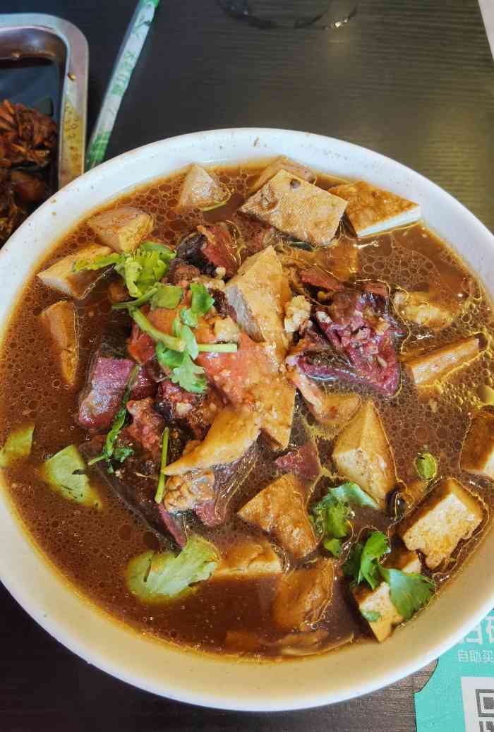 黄寺卤煮老北京酱肉馆(平乐园店)-"经常吃德胜门那家,这次逛奥特莱斯