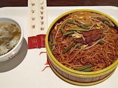 -胖东来生活广场(健康路店)