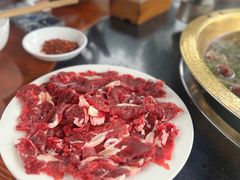 -周老三跷脚牛肉·全牛火锅(非遗传承店)