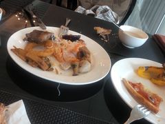 -圣丰索菲特·2 On 988 Café 自助餐厅