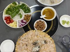 -官塘陈记鱼生·潮汕砂锅粥·牛肉火锅(潮枫路总店)