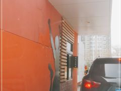 -麦当劳(滨河路DT店)