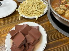 -专业跳跳蛙·彭彭老铺(步行街店)