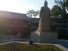 门面-孙权墓遗址