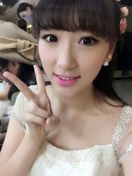 点击看大图 -完美新娘婚纱摄影