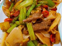 小炒黄牛肉-老乡鸡(呼家楼店)