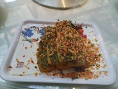 -渝半城经典川粤菜(重庆天地店)