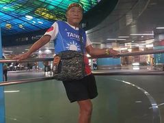 -阿飞冲浪旅店一馆