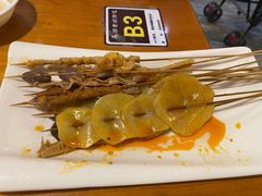 钵钵鸡-易老妈蹄花.特色川菜(人民公园总店)