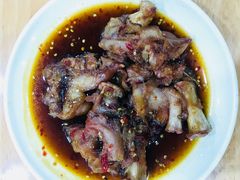 微辣辛辣猪蹄-贤花饭店(城阳店)