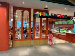 -玩元素·家庭游乐成长中心(香格里拉店)