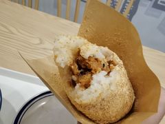 -正南齐北·老街糯米团(洪崖洞店)
