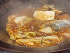 -鱼窝棚柴火铁锅炖(富山屯店)