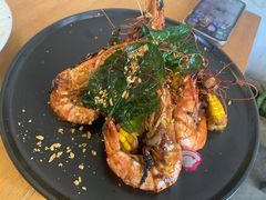 惹味胡椒虾配烤玉米-CHILLAX轻乐时(侨建·Hi City店)