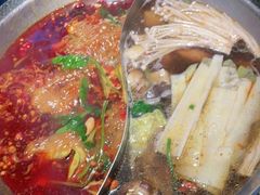 -井格重庆火锅(西直门凯德Mall店)