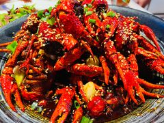 -肥肥虾庄·金牌油焖大虾(沙湖店)