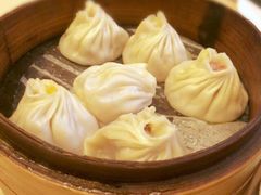 咸蛋黄小笼-五芳齋(云南南路店)