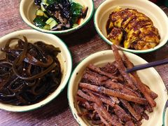 -东三里屯豌杂面