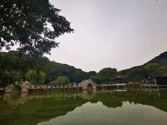 -灵岩山风景区