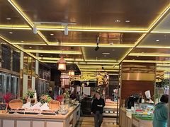 -大中华希尔顿酒店-念自助餐·嗨啤·小龙虾