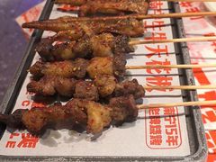 -威记烧嘢·南宁烧烤·超级生牛(绿地店)