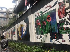 -泡桐树街