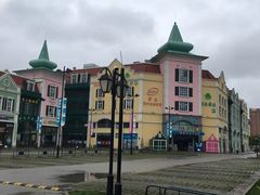 -蒙特利亲子乐园