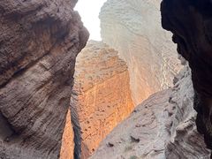 -天山神秘大峡谷