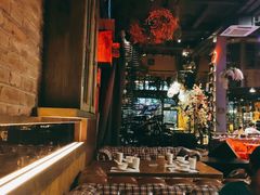 -胡桃里音乐餐厅(陶溪川店)(川湘赣菜·世界百大酒庄直供红酒·音乐表演)