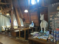 -良友书坊(安徽路店)