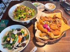 -前海沿·青岛菜(李沧万达店)
