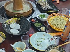 -洞庭洲·防空洞火锅·铜锅涮肉·烧烤(新百广场店)