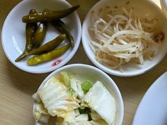 -闫家驴肉老店(华电一校店)