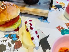 -水桶王国主题餐厅·聚会·生日派对·亲子活动·家庭套餐(亚龙湾希尔顿店)