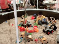 -Lilliput粒粒堡亲子餐厅(置汇旭辉店)