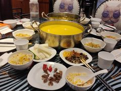 -九锅一堂酸菜鱼(新南凯德直营店)