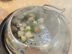 -海大大蒸汽海鲜餐厅·粤菜·特色小炒(欢乐颂店)