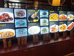 -侬佳蒸菜馆(听潮店)