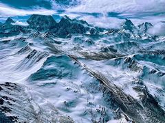 -贡嘎雪山