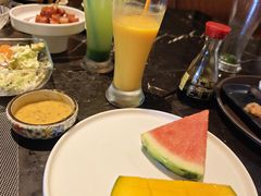 -半岛翡丽海鲜自助餐厅(观风亭店)