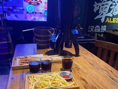 -汉森熊啤酒屋(雨耕山店)
