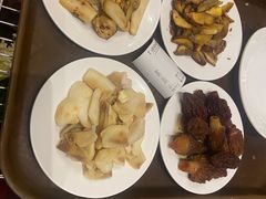 -天宜隆蘑菇宴火锅(石景山旗舰店)