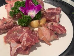 -三不牛腩(宾虹路店)