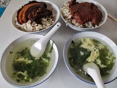 老板娘店的走油肉赞-谈灵农家柴爿菜饭