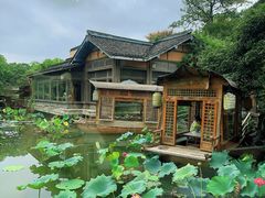 -绿茶餐厅(龙井船宴· 品牌总店)