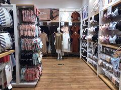 -优衣库(太原茂业天地店)