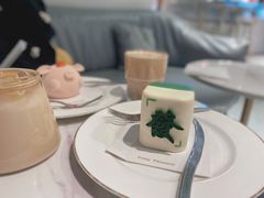 -Fridi Patisserie Cafe