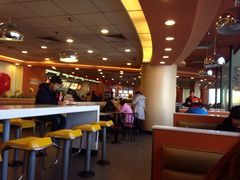 -麦当劳(郑州银基店)