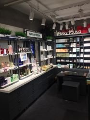 -玉颜皮肤管理化妆品体验馆