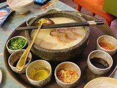 -浩海火燒雲傣家菜(芮欧百货店)